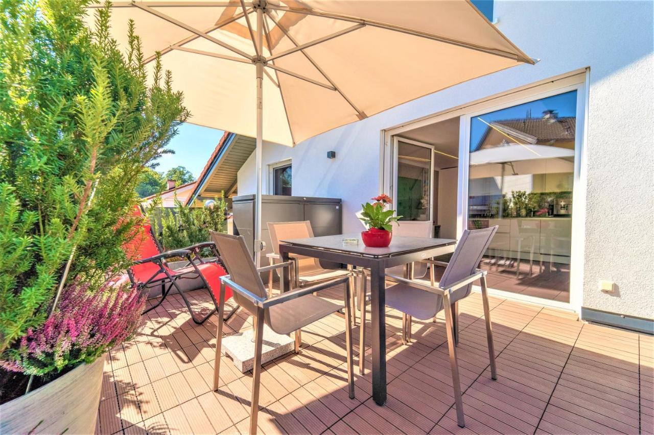 Haus Am Weinberg Apartment Seekirchen am Wallersee Exterior foto