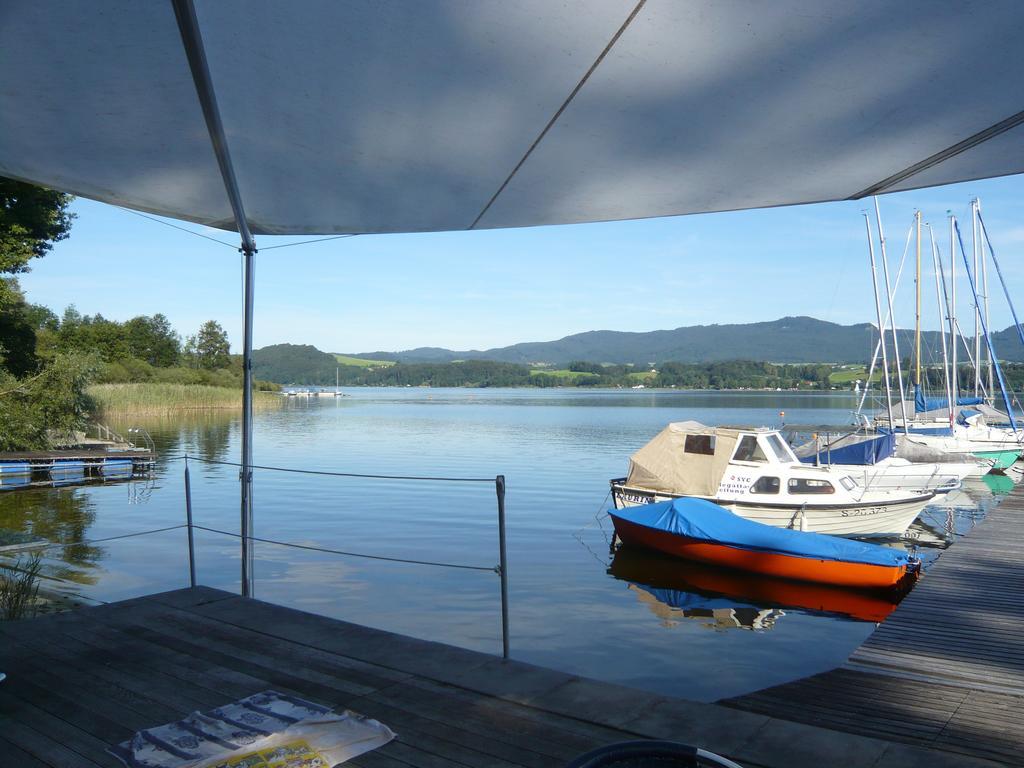 Haus Am Weinberg Apartment Seekirchen am Wallersee Exterior foto